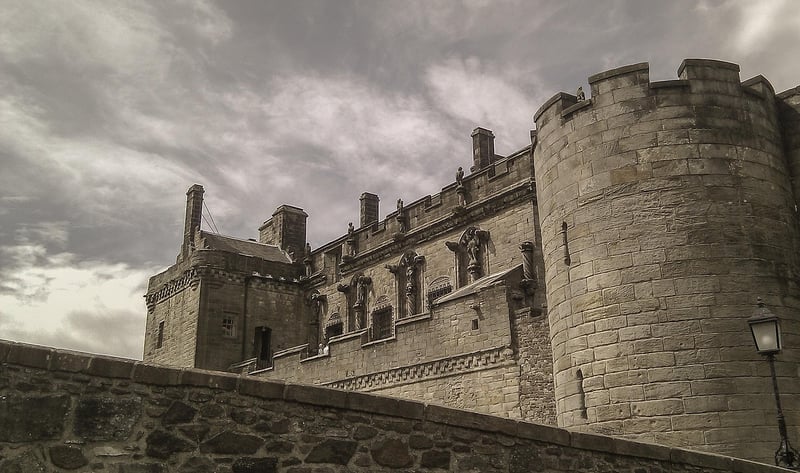Dreamy Castle Escape